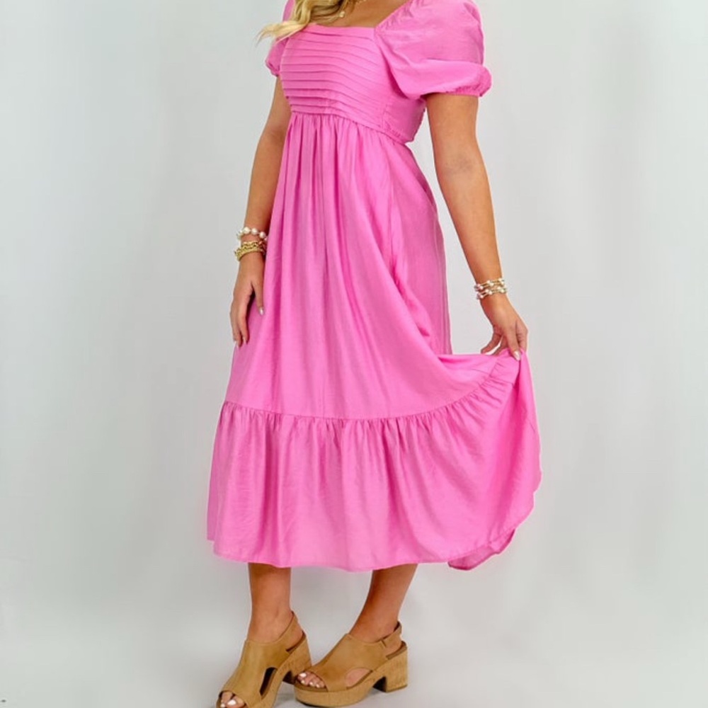 Elegant Pink Puff Sleeve Dress